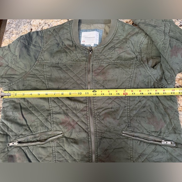 Anthropology sz LG olive utility jacket zip front pockets quilted coat sz LG - Picture 9 of 12